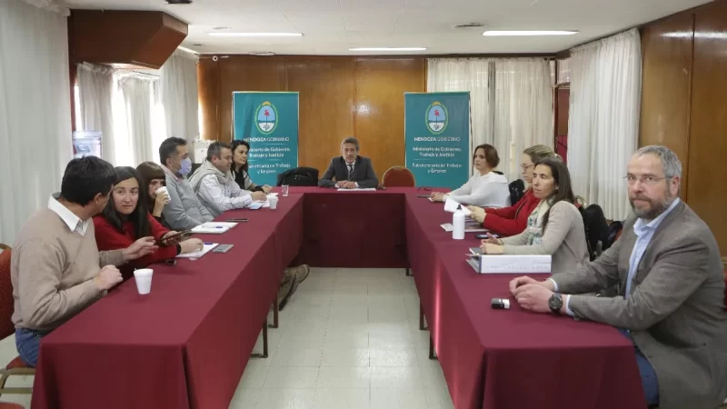 El SUTE rechazó la propuesta del Gobierno, y van a marchar