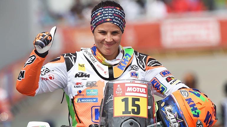 Sólo 12 mujeres entre 572 pilotos participarán en el Dakar en Arabia Saudí
