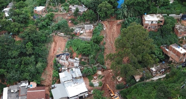 Un temporal en el sudeste de Brasil dejó al menos 30 muertos
