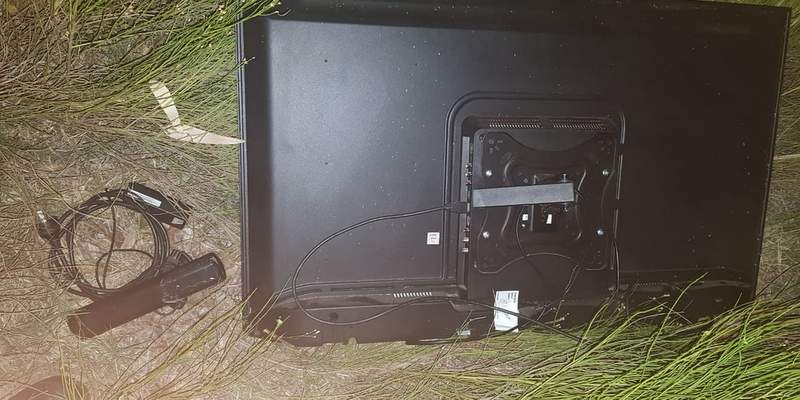 Robaron televisores y los escondieron en una finca