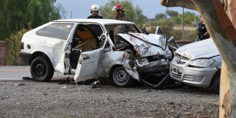 Tragedia vial: chocaron de frente y murieron tres personas