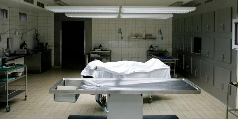 Increíble: una mujer «volvió de la muerte» en la morgue