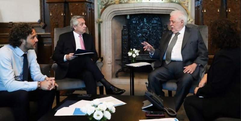 El Gobierno se prepara ante una posible llegada de coronavirus al país