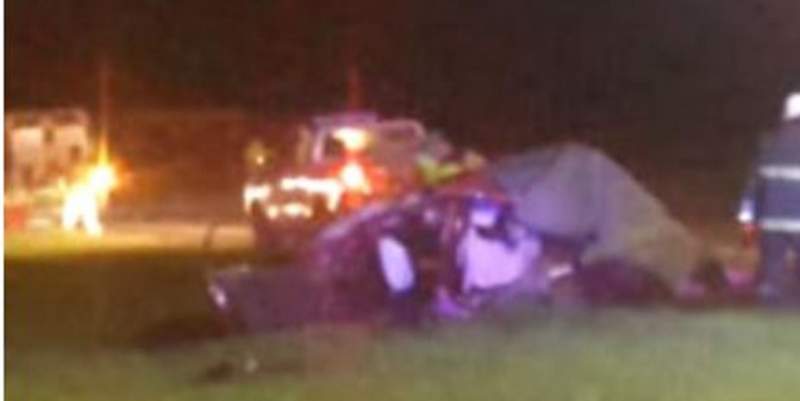 Embistió a un perro en la Ruta 2 y chocó de frente con un camión: murió la acompañante