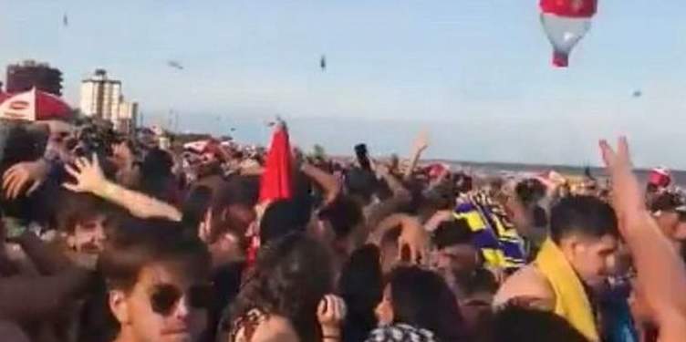 Villa Gesell prohibió el consumo de alcohol en lugares públicos