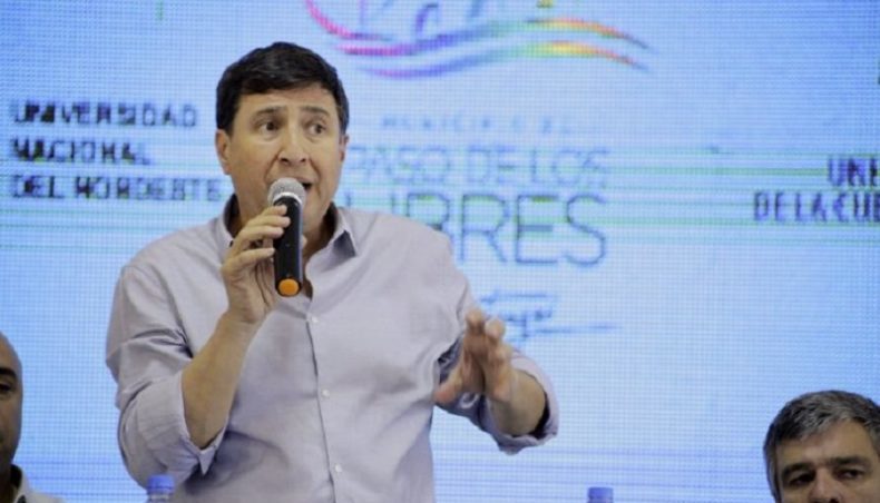 Analizan cambios en los planes sociales: deberán trabajar para cobrar un salario mínimo