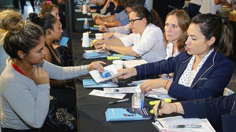 El impuesto PAÍS irá a programas sociales, jubilados, infraestructura y vivienda social