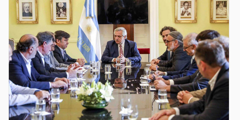 Retenciones al campo: el Gobierno analiza aumentar 3% los derechos de exportación