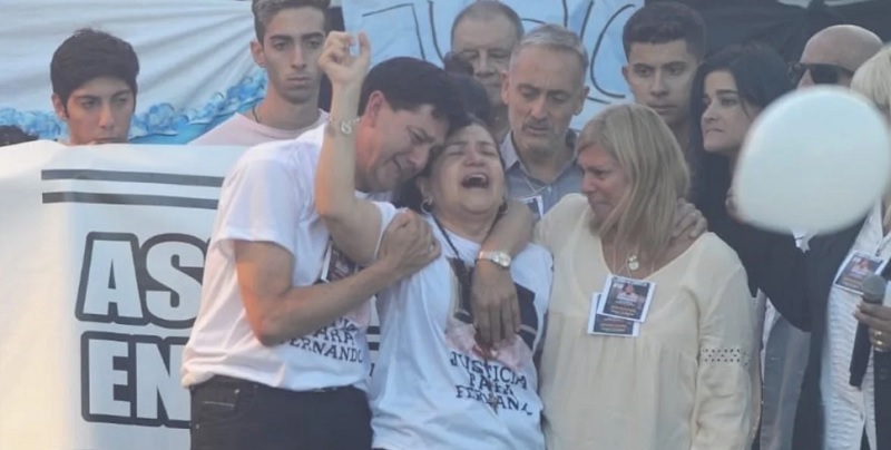 Desgarrador discurso de la mamá de Fernando «Quiero que paguen por lo que hicieron»