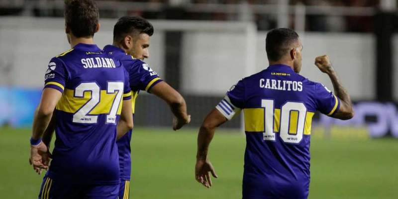 Boca goleó por 4-0 a Central Córdoba y no se baja de la pelea por la Superliga