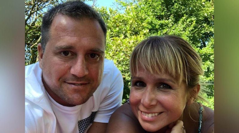 Fernanda Vives le encontró una tanga a su marido futbolista: le juró que era de él y debió usarla en la playa