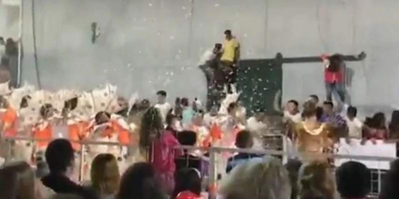 Más de 30 heridos al caer una tribuna de un «corsódromo» en Córdoba
