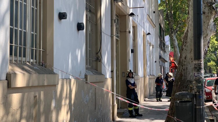 Una nena de 5 años cayó de un segundo piso de un colegio en Palermo
