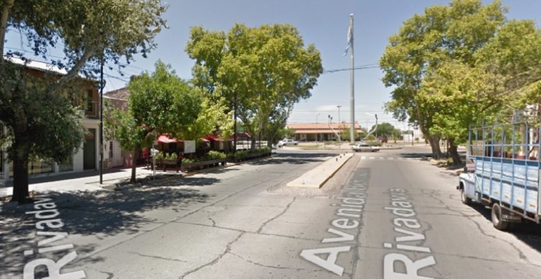 Arrasaron con un negocio en calle Rivadavia