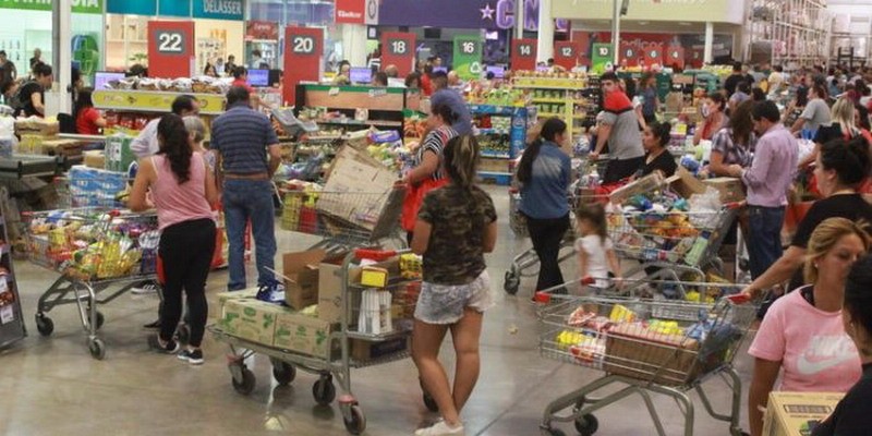 Mendoza amplía el horario de comercio de 8 a 18 para supermercados y comercios