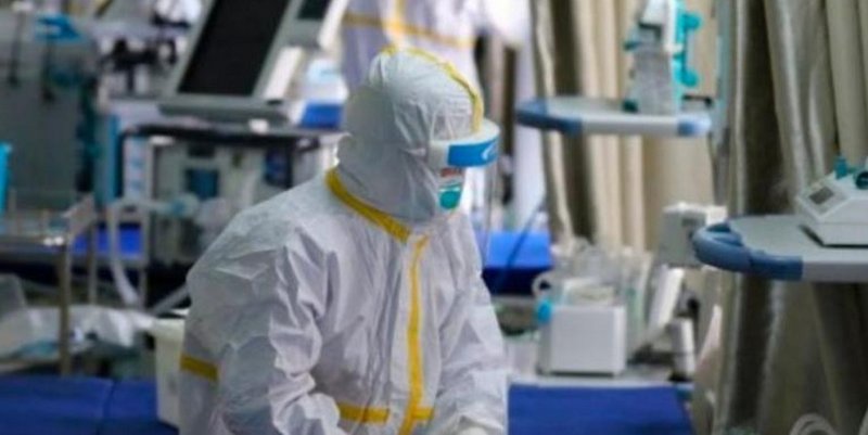 Confirmaron diez nuevas muertes y por primera vez hubo más de 300 casos en un día