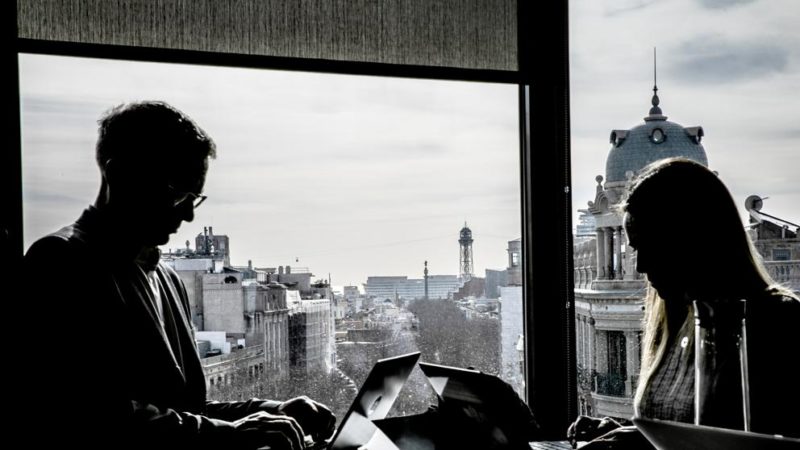 España ampliará los supuestos de acoso a los compañeros de trabajo