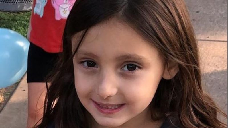 Buscan a una nena: su padre la retiró del colegio el viernes y nadie sabe de ellos