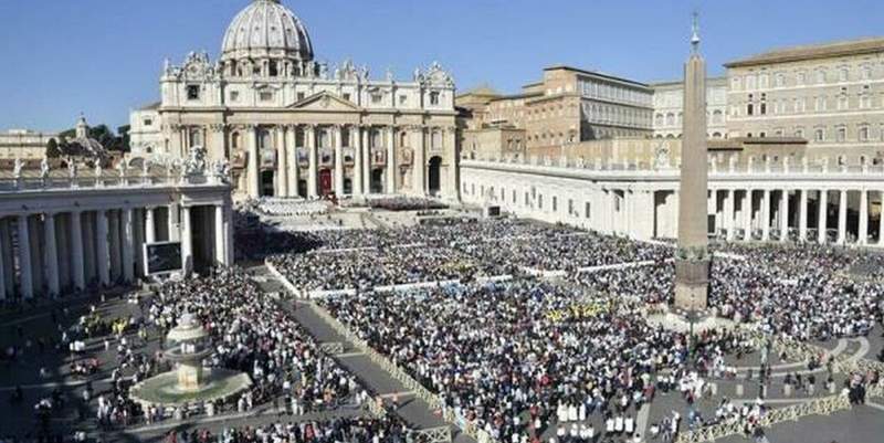 El Vaticano anuncia un primer caso de coronavirus en su territorio