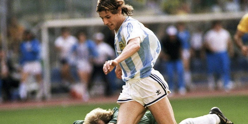 La «crítica» de Maradona a Caniggia después de 30 años en aquel gol a Brasil