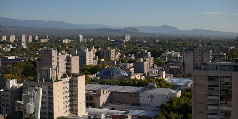 Disminuyen 55% los niveles de monóxido de carbono en Mendoza