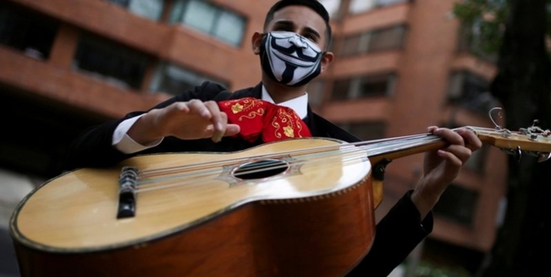 Cuarentena: Tierra del Fuego autorizó serenatas de mariachis