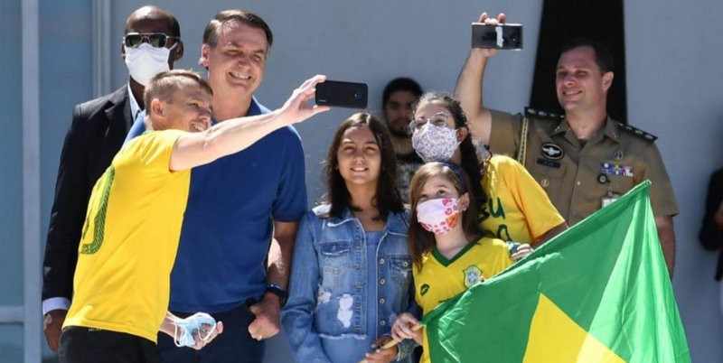 Bolsonaro cargó contra los gobernadores que aplicaron la cuarentena: «Lo pagaremos caro»