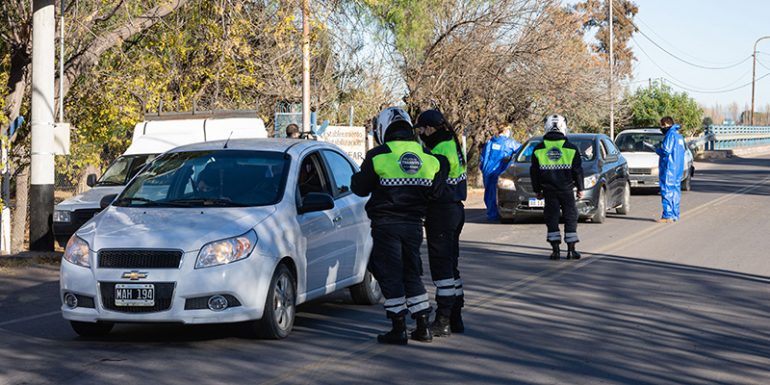 Realizan controles masivos y sorpresivos en General Alvear