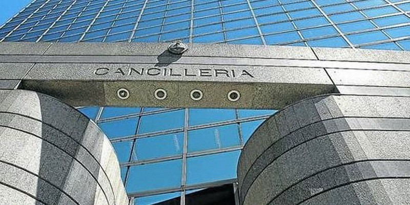 Cancillería asegura que la frontera con Chile sigue cerrada, «salvo para casos excepcionales»