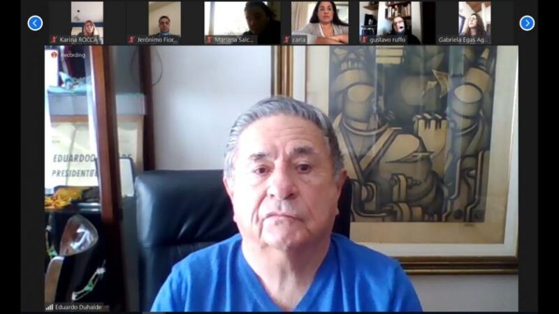 Eduardo Duhalde: «Los políticos deben bajarse el sueldo antes del impuesto a la riqueza»