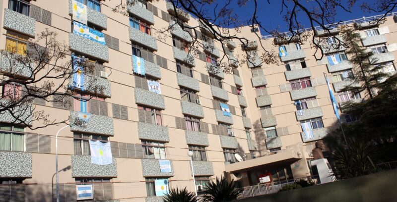 Así se vistió en el día de la Independencia, el Hospital Teodoro J. Schestakow