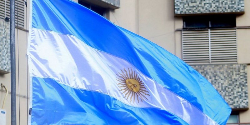 Concurso interno en el Schestakow «Confeccioná tu bandera»