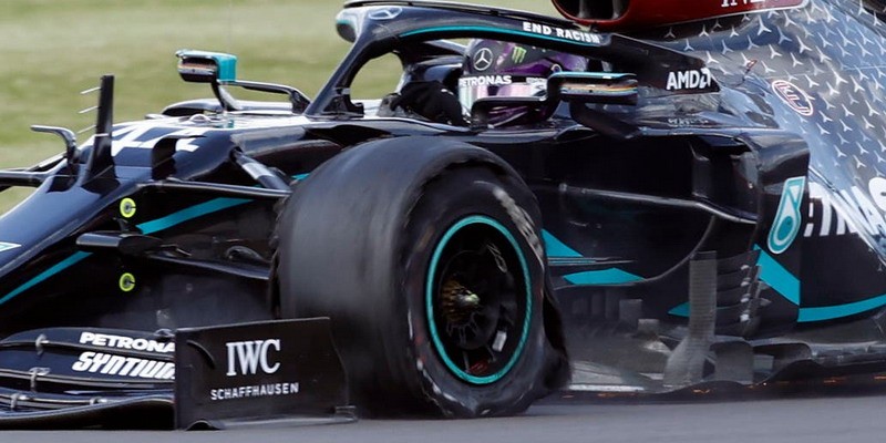 Fórmula 1 inolvidable: Lewis Hamilton festejó en Silverstone con una goma pinchada