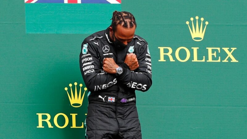 Lewis Hamiltón voló en Bélgica