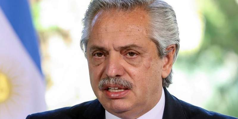 Fernández: «El ajuste lo estamos haciendo dejando de pagar los intereses de la deuda»