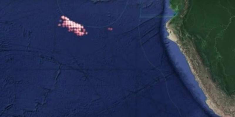 «Saqueo» de flota clandestina: 300 barcos chinos se dirigen de Perú a Chile
