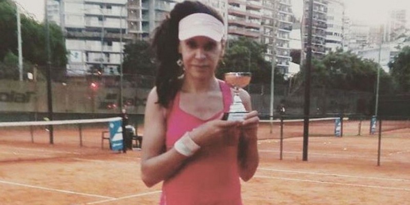 La historia de la tenista trans que hoy es la N° 3 de Argentina en senior femenino