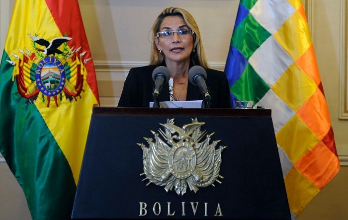 Fiscalía de Bolivia ordena aprehensión de expresidenta interina Jeanine Áñez y de sus exministros