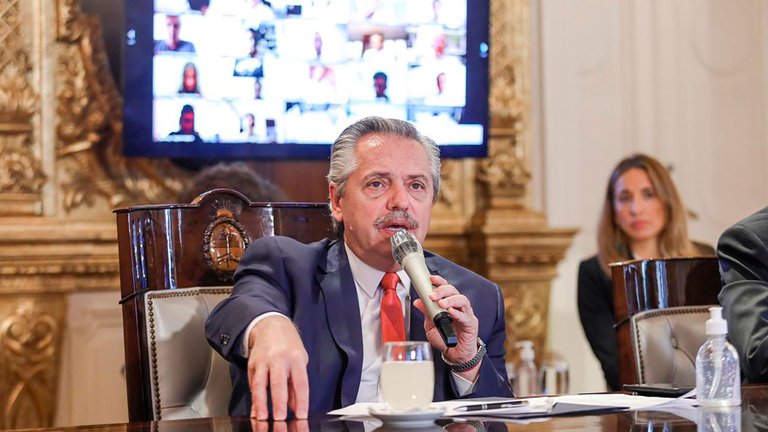 Alberto Fernández convocó a los gobernadores a una reunión por videoconferencia para evaluar el avance del coronavirus