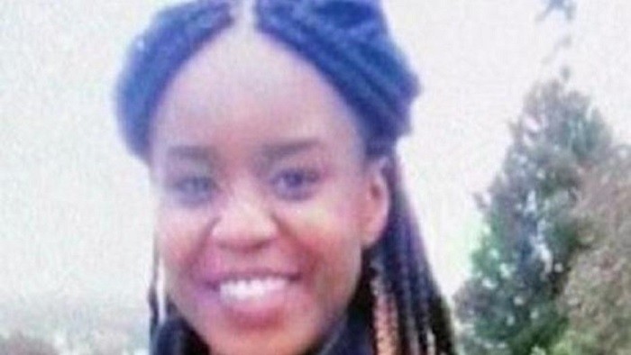 Una joven se fue durante 6 días a festejar su cumpleaños y dejó morir a su hija de 20 meses