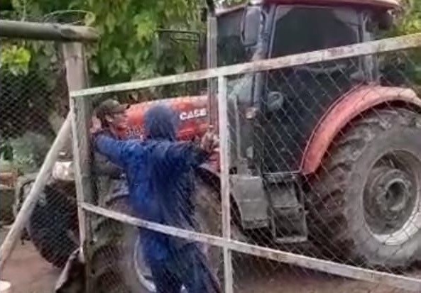 Atropelló a su empleado con un tractor en Maipú