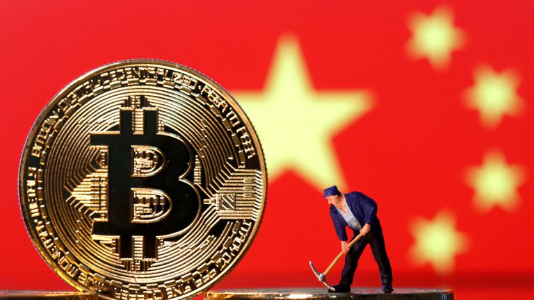 El derrumbe del Bitcoin, que comenzó a recuperarse anoche, develó un mercado altamente especulativo en la Argentina