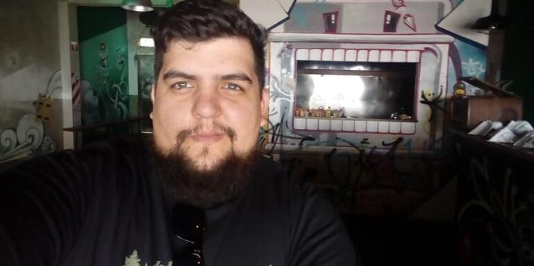 Gran tristeza por el fallecimiento del periodista Nahuel Vallejos