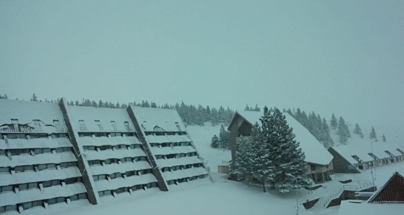 Ante la falta de nevadas se atrasa la apertura de Las Leñas
