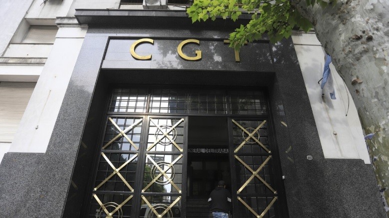 Prorrogan hasta fin de año la prohibición de despidos sin justa causa