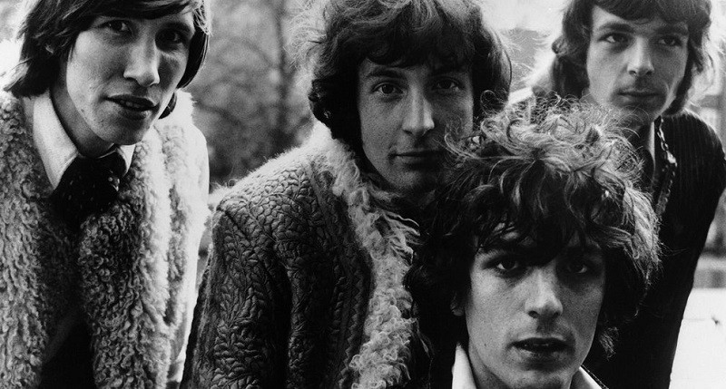 Excesos y locura: a 15 años de la muerte de Syd Barrett, el líder de Pink Floyd que se convirtió en un espectro