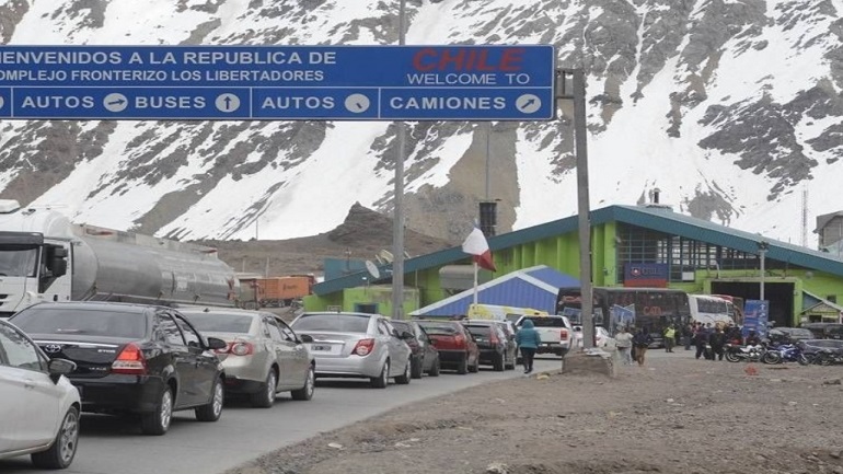 Chile no reabrirá sus fronteras terrestres y retrasa la llegada de turistas a Mendoza