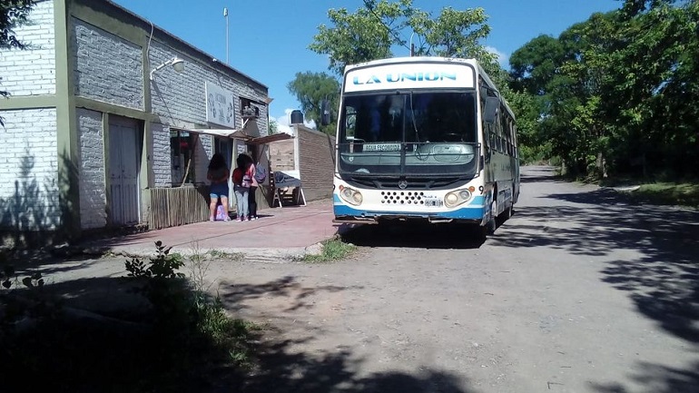 Piden en La Legislatura mas frecuencias de micros a Punta del Agua y pavimentacion de la Ruta 190