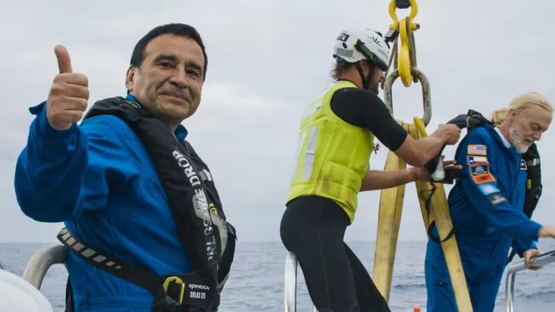 «Fue como descender sobre otro planeta»: qué encontraron los primeros científicos en bajar hasta los 8.000 metros de profundidad de la fosa de Atacama