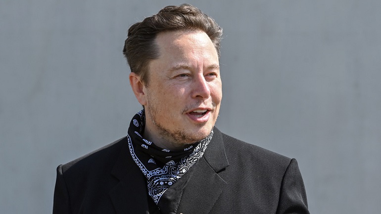 El joven que le pidió a Elon Musk 50.000 dólares por desactivar su ‘bot’ de rastreo de vuelos dice haber sido bloqueado por el magnate